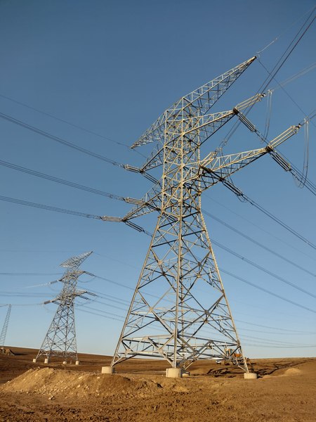 Transelectrica a finalizat investiția în securitatea infrastructurii energetice din Dobrogea