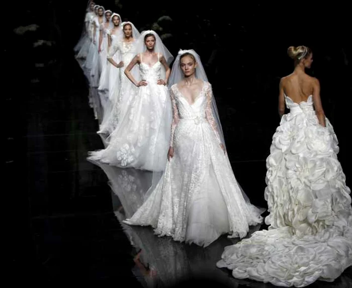 pronovias saab