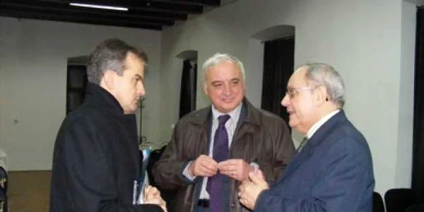 Ioan Piso (centru) la o conferinţă internaţională de la Universitatea de Artă şi Design din Cluj