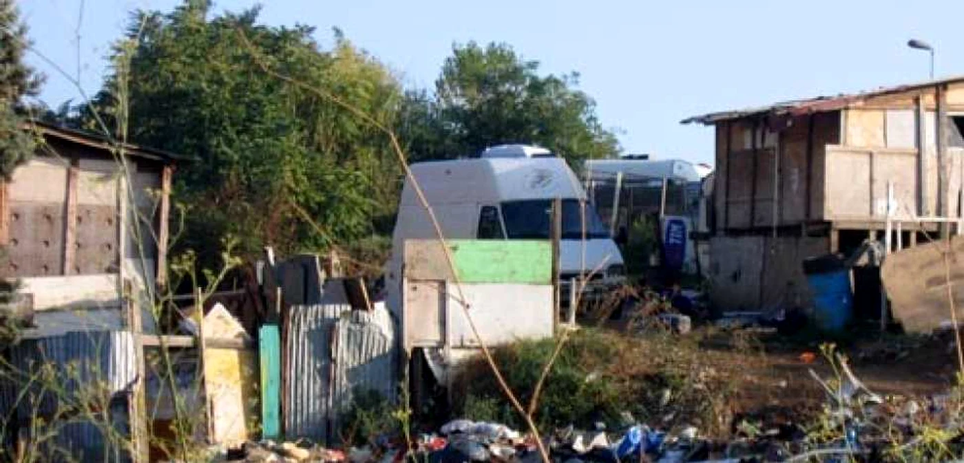 Italia: război între două familii de ţigani din Sardinia