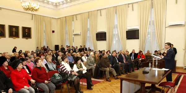 Dezbatere publică Iaşi FOTO Primăria Iaşi 