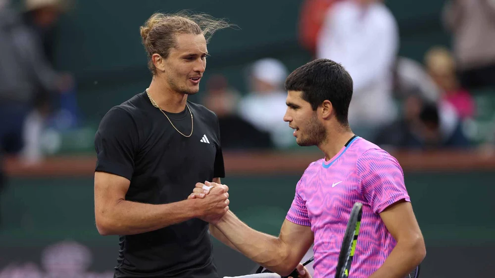 Alcaraz - Zverev, meci epic la Australian Open. Primul finalist a fost desemnat după cea mai lungă semifinală din istoria turneului