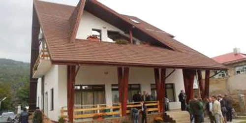 centru defileul jiului