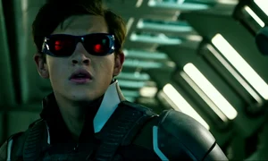 Tye Sheridan joacă rolul lui Scot Summers / Cyclops în seria X Men jpeg