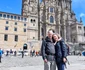 Regele Philippe cu Regina Mathilde și copiii lor pe El Camino de Santiago de Compostela. FOTO: Casa Regală belgiană