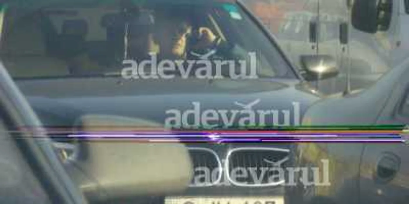 Poliţistul Alexandru Jizdan, la volanul maşinii-problemă