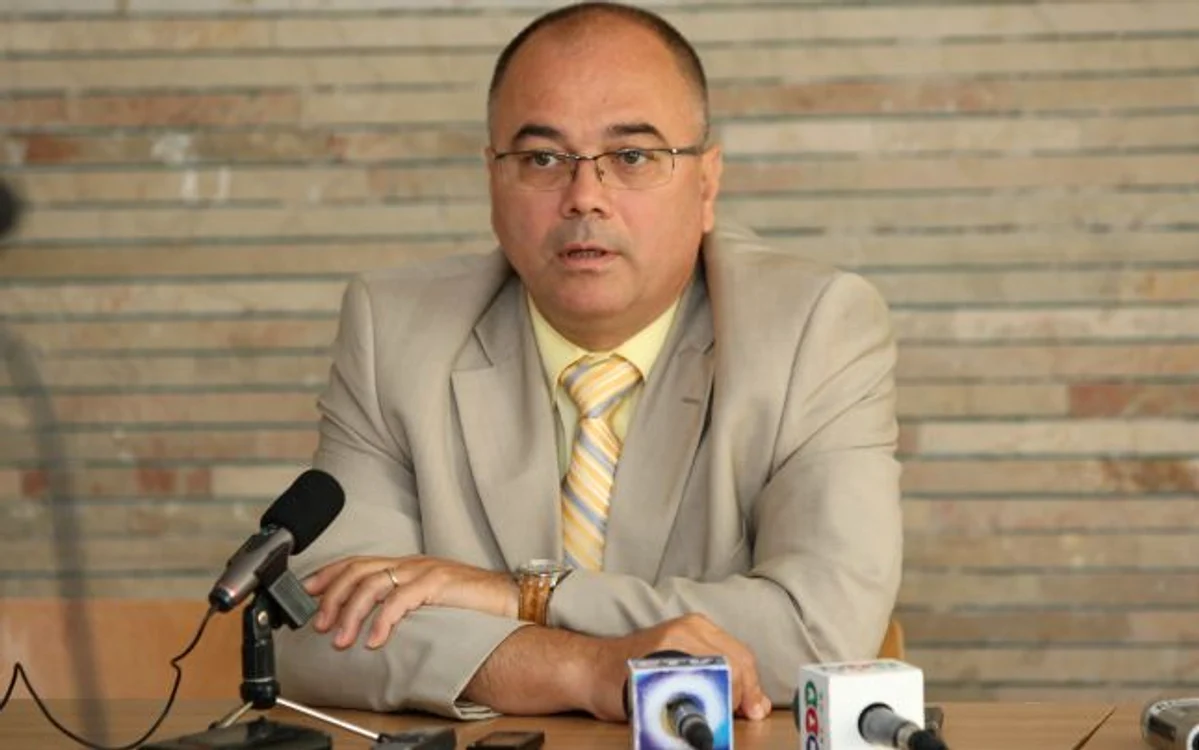 Dan Căpăţână a explicat că măsura de restricţionare este necesară pentru siguranţa pacienţilor