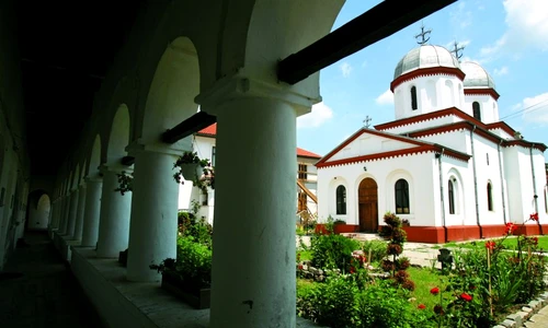 1 48380 original jpg jpeg