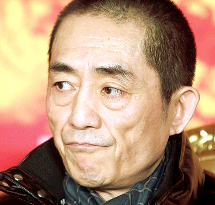 
    Zhang Yimou  (62 de ani) are o  avere de 70 de milioane de dolari  