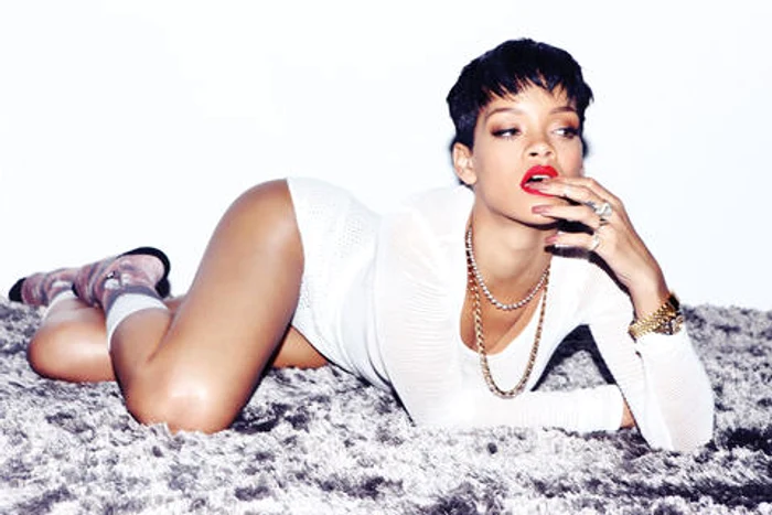Rihanna este o mare admiratoare a filmelor din seria «James Bond» Sursa foto Instagram