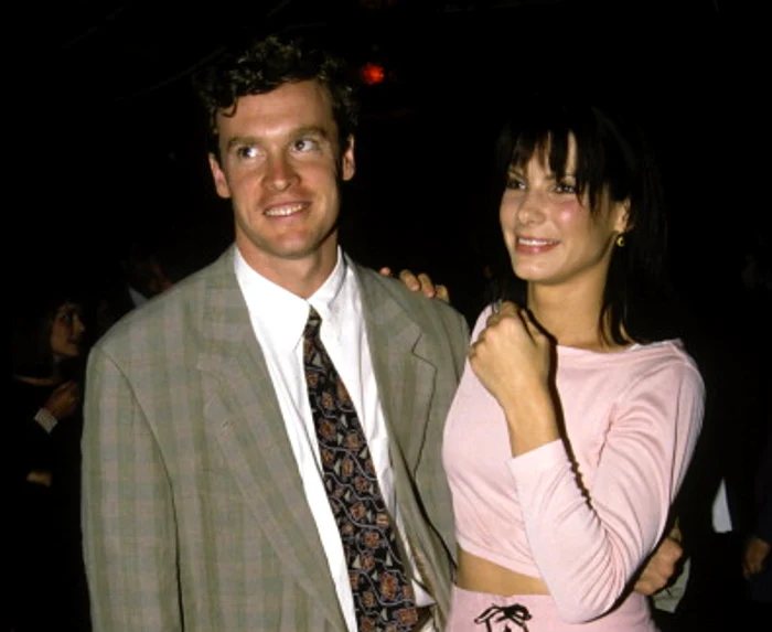 Tate Donovan, alături de Sandra Bullock. Foto arhivă