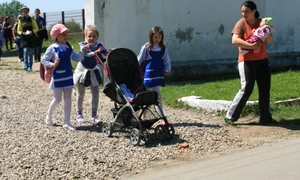 Cine hotărăşte soarta societăţii civile? jpeg