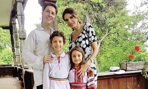 14 v 2 col cristina spatar jpeg