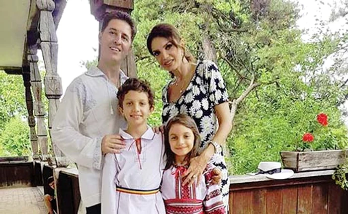 Albert și Aida, alături de Cristina Spătar și Nicușor Iordan