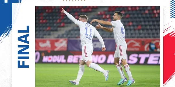 Otelul Galati   UTA ARAD jpg