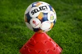 Minge fotbal (Sportpictures) jpg