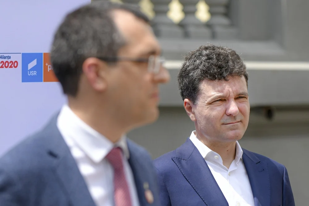 Nicușor Dan îl aduce la Cotroceni pe Vlad Voiculescu, anchetat de DNA în dosarul achizițiilor de vaccinuri