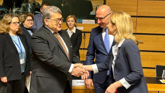 Emil Hurezeanu a participat la reuniunea miniştrilor afacerilor externe FOTO: MAE