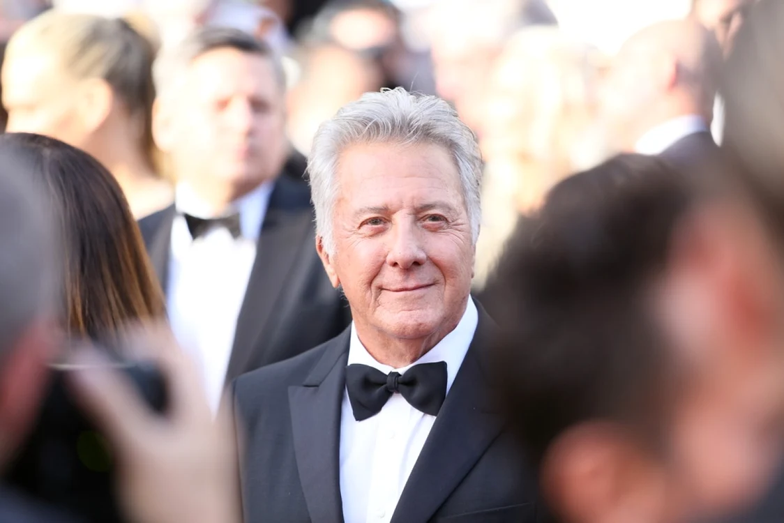 Dustin Hoffman are origini românești