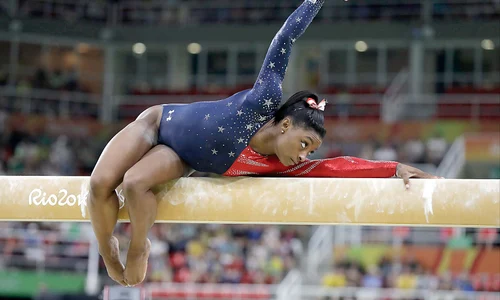 16 sport ap 16220806507639 simone biles jpeg