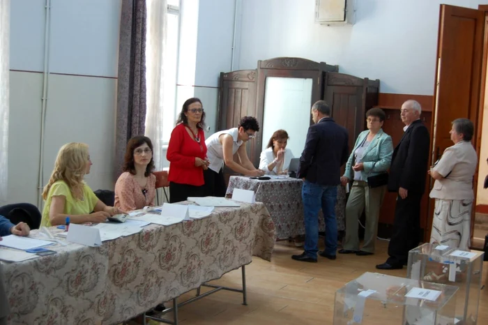 Alegătorii au votat în baza vizei de flotant FOTO Andreea Vilcovschi