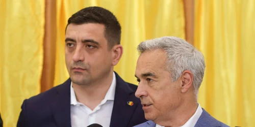 George Simion și Calin Georgescu votează în Mogoșoaia, Ilfov. FOTO Inquam Photos / Octav Ganea