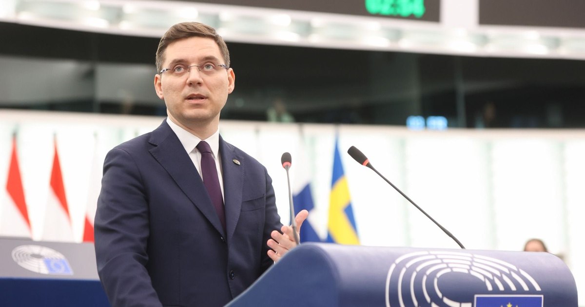 Victor Negrescu, vicepreședintele Parlamentului European, consideră că România „trebuie să obţină minim 20 de miliarde de euro” pentru Apărare