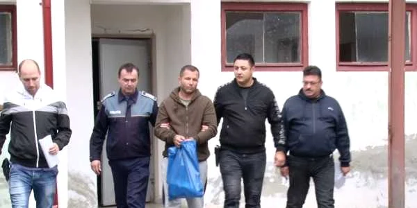 suspect minora abuzata