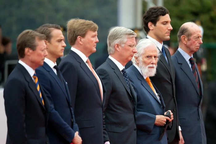 Jean-Christophe Napoleon (penultimul, drepta) are un MBA la Harvard FOTO GETTY Images