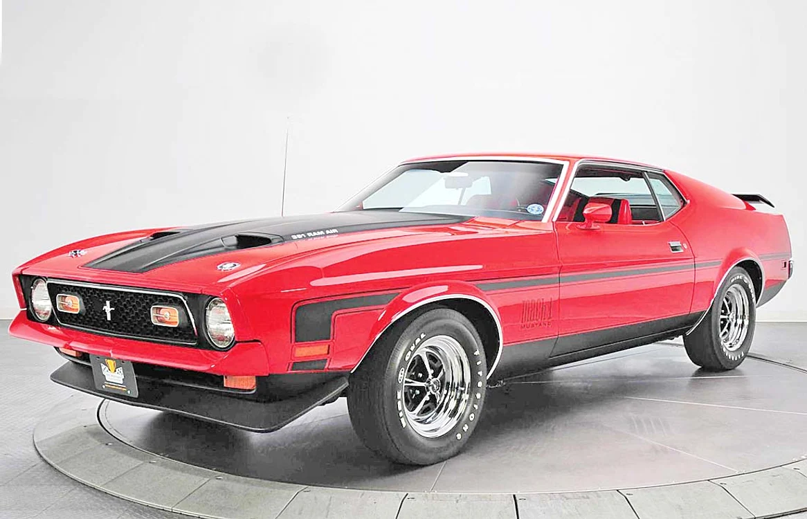 Ford Mustang Mach 1 apare în 1971 în filmul “Diamantele sunt pentru totdeauna”