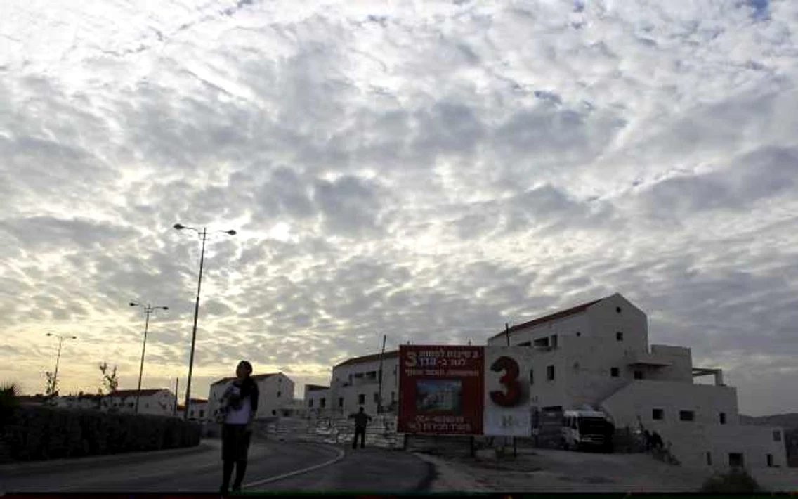 asezari israel reuters