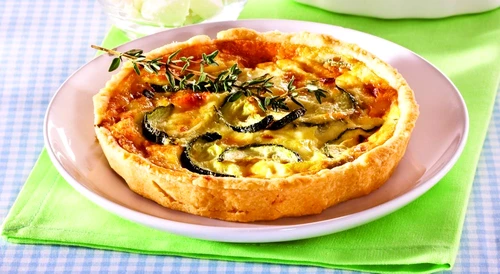 tarte cu branza si dovlecei jpeg