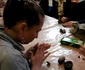 Brasov - atelier de modelat lutul pentru nevazatori