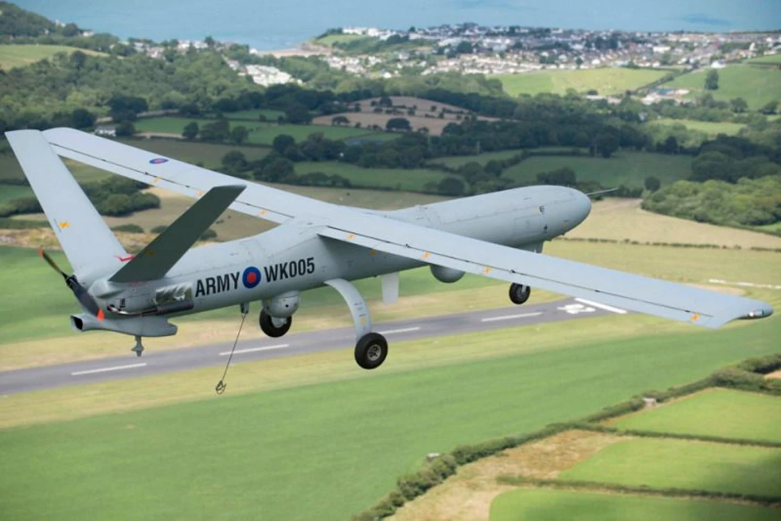 Militarii cer sisteme de aeronave fără pilot înarmate performante, pentru care producţia de componente să se facă pe teritoriul României.