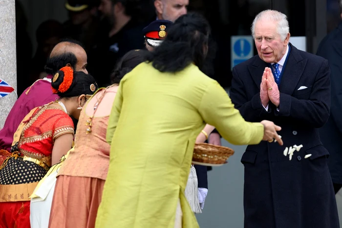 Regele Charles, la Milton Keynes (1) jpg