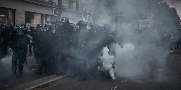 Proteste în Paris de Ziua Muncii. Foto Gettyimages