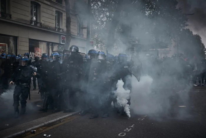 Proteste la Paris