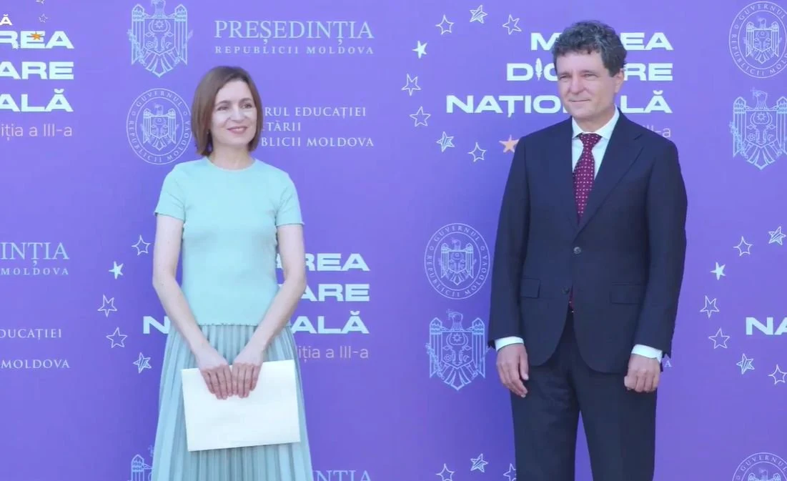 Nicușor Dan, de Ziua Limbii Române la Chișinău: ,,Ați dat un exemplu lumii întregi prin lupta pentru a păstra această limbă”