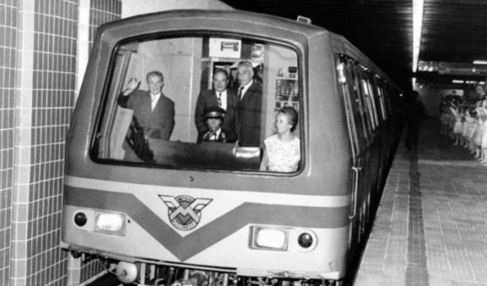 Stația de metrou din București construită pe ascuns de comuniști. Ordinul Elenei Ceaușescu care a schimbat totul