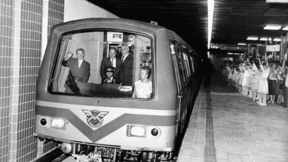 19 decembrie - 43 de ani de la inaugurarea primei magistrale de metrou în Bucureşti VIDEO