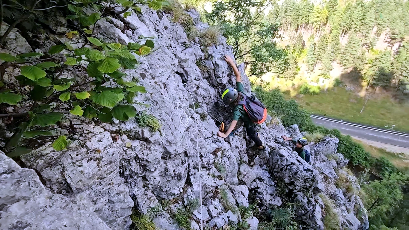 Traseu de Via Ferrata FOTO cercetasia.ro