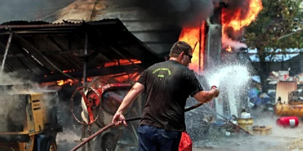 incendiu atena grecia foto twitter