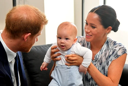 Harry și Meghan alături de Archie, băiețelul lor