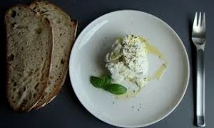 branza din laptede capra jpeg