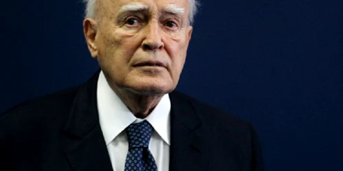 Karolos-Papoulias foto News