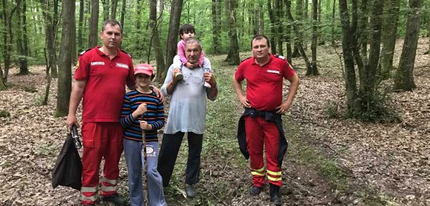 Pompierii i-au g[sit pe cei trei FOTO ISUJ Arad