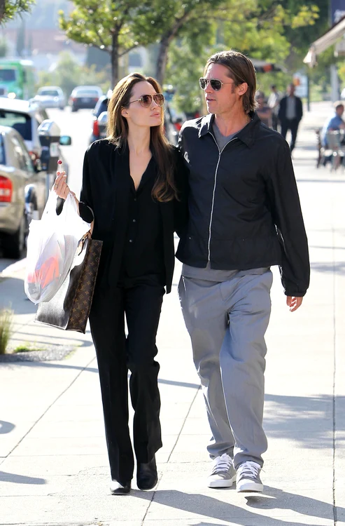 angelina jolie si brad pitt tk3s bm jolie jkl07968 07 jpg jpeg