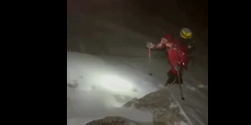 Turiști rătăciți pe munte Foto Captură Video Salvamont Prahova jpg