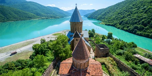 Ananuri Castle jpg