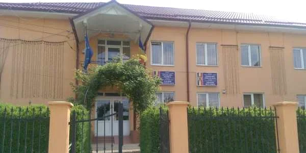 Primaria comunei Uriu